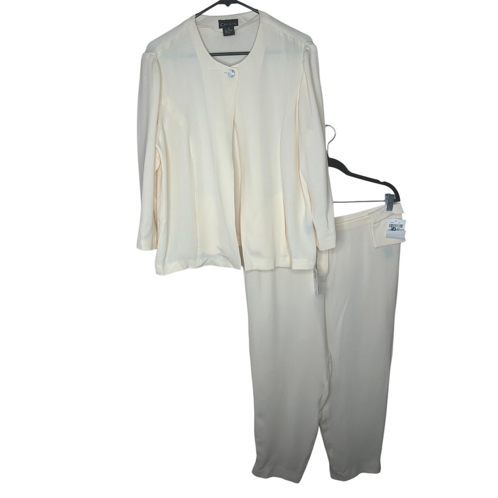 C'est City Women's Cream 100% Silk‎ Pant Suit Set Jacket Trousers Size 14 NWT
